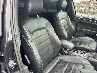 Volkswagen Golf Gereserveerd GTE 1.4 TSI 225pk aut + f1 5drs - nap - pano - leer - navi - camera - acc - front assist - schroefset + 18 inch picture 46