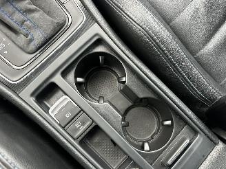 Volkswagen Golf Gereserveerd GTE 1.4 TSI 225pk aut + f1 5drs - nap - pano - leer - navi - camera - acc - front assist - schroefset + 18 inch picture 31