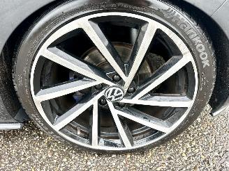 Volkswagen Golf Gereserveerd GTE 1.4 TSI 225pk aut + f1 5drs - nap - pano - leer - navi - camera - acc - front assist - schroefset + 18 inch picture 56