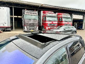 Volkswagen Golf Gereserveerd GTE 1.4 TSI 225pk aut + f1 5drs - nap - pano - leer - navi - camera - acc - front assist - schroefset + 18 inch picture 8