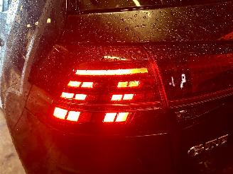 Volkswagen Golf Gereserveerd GTE 1.4 TSI 225pk aut + f1 5drs - nap - pano - leer - navi - camera - acc - front assist - schroefset + 18 inch picture 54