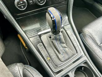 Volkswagen Golf Gereserveerd GTE 1.4 TSI 225pk aut + f1 5drs - nap - pano - leer - navi - camera - acc - front assist - schroefset + 18 inch picture 18