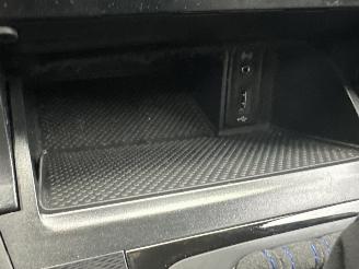 Volkswagen Golf Gereserveerd GTE 1.4 TSI 225pk aut + f1 5drs - nap - pano - leer - navi - camera - acc - front assist - schroefset + 18 inch picture 33