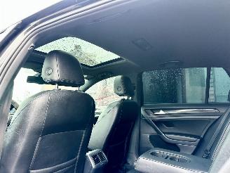 Volkswagen Golf Gereserveerd GTE 1.4 TSI 225pk aut + f1 5drs - nap - pano - leer - navi - camera - acc - front assist - schroefset + 18 inch picture 53