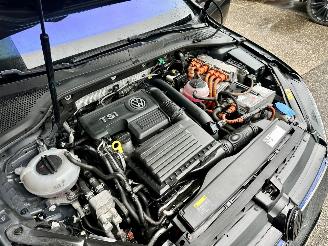 Volkswagen Golf Gereserveerd GTE 1.4 TSI 225pk aut + f1 5drs - nap - pano - leer - navi - camera - acc - front assist - schroefset + 18 inch picture 92