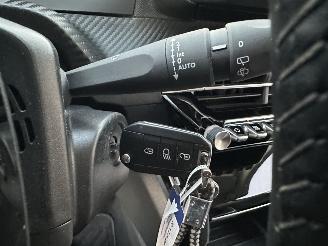 Peugeot 2008 1.2 Turbo 131pk 6-bak PureTech Allure - nap - navi - carplay - clima - cruise - pdc - line assist - trekh picture 49