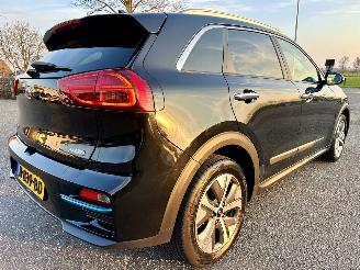 Kia e-Niro 64kWh 204pk aut + f1 DynamicPlusLine - nap - schuifdak elektr - keyless - front + line assist - stuur + stoelverw picture 5