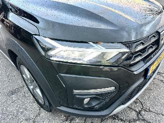 Dacia Sandero Stepway 1.0 TCe 101pk 6-bak Bi-Fuel Comfort - nap - navi - camera - side assist - lpg/g3 onderbouw fabrieksaf picture 97