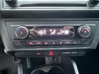 Seat Ibiza 1.0 EcoTSI 95pk FR Connect 5drs - nap - xenon - led - navi - clima - cruise - pdc v+a - 17 inch lmv - 1e eig - stoelverw picture 40