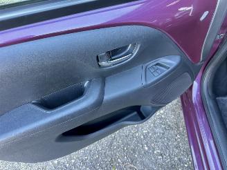 Peugeot 108 1.0 e-VTi 69pk Première CabrioTop - nap - camera - keyless entry + start - elektr dak - clima - cruise - carplay picture 29