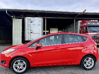 Damaged car Ford Fiesta 1.0T EcoBoost Titanium 2013/10