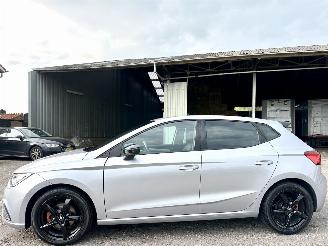 skadebil auto Seat Ibiza FR 1.0 TSI 110pk 7-traps aut + F1 5drs - nap - navi - camera - sfeerverl - front + line assist - virtual cockpit 2021/11