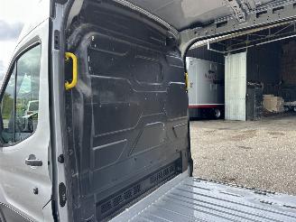 Ford Transit 290 2.2 TDCI L2H2 Trend - nap - 2x schuifdeur - 3 pers - navi - camera - trekh - pdc - line assist picture 54