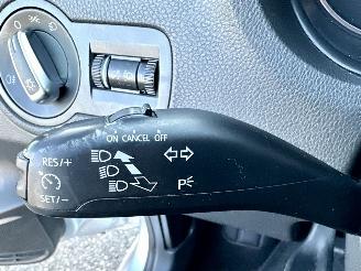 Volkswagen Polo Gereserveerd 1.4-16V 86pk dsg aut Comfortl 5drs - nap - airco - cruise - 4x elektr ramen - esp - boekjes + 2x sleutels op afstandbed picture 20