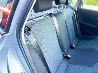 Volkswagen Polo Gereserveerd 1.4-16V 86pk dsg aut Comfortl 5drs - nap - airco - cruise - 4x elektr ramen - esp - boekjes + 2x sleutels op afstandbed picture 35