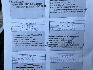 Toyota Auris Touring Sports 1.8 Hybrid 123pk aut - pano - nap - camera - navi - keyless start - parelmoer - privacy glass - org nl picture 33