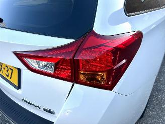 Toyota Auris Touring Sports 1.8 Hybrid 123pk aut - pano - nap - camera - navi - keyless start - parelmoer - privacy glass - org nl picture 83