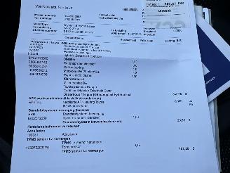 Toyota Auris Touring Sports 1.8 Hybrid 123pk aut - pano - nap - camera - navi - keyless start - parelmoer - privacy glass - org nl picture 27