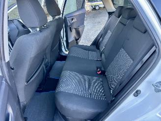 Toyota Auris Touring Sports 1.8 Hybrid 123pk aut - pano - nap - camera - navi - keyless start - parelmoer - privacy glass - org nl picture 24