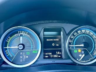 Toyota Auris Touring Sports 1.8 Hybrid 123pk aut - pano - nap - camera - navi - keyless start - parelmoer - privacy glass - org nl picture 38