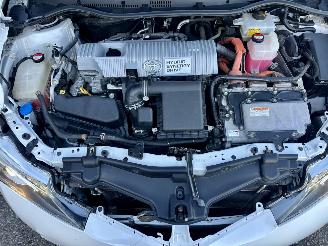 Toyota Auris Touring Sports 1.8 Hybrid 123pk aut - pano - nap - camera - navi - keyless start - parelmoer - privacy glass - org nl picture 102