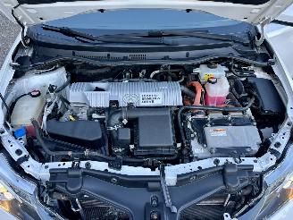 Toyota Auris Touring Sports 1.8 Hybrid 123pk aut - pano - nap - camera - navi - keyless start - parelmoer - privacy glass - org nl picture 98
