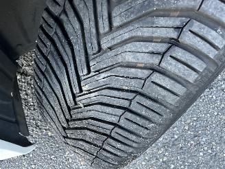 Toyota Auris Touring Sports 1.8 Hybrid 123pk aut - pano - nap - camera - navi - keyless start - parelmoer - privacy glass - org nl picture 75