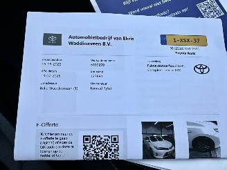 Toyota Auris Touring Sports 1.8 Hybrid 123pk aut - pano - nap - camera - navi - keyless start - parelmoer - privacy glass - org nl picture 26