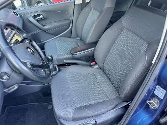 Volkswagen Polo 1.0 TSI 95pk BlueMotion Edition 5drs - nap - navi - airco - cruise - lmv - 4x elektr ramen - privacy glass picture 29