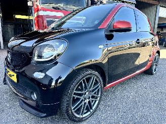 Smart Forfour 1.0 Turbo 90pk Brabus - pano - nap - navi - pdc - leer - stoelverw - privacy glass - airco - cruise contr picture 2