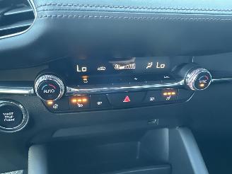 Mazda 3 gereserveerd 2.0 e-SkyActiv-X Hybrid aut 180 Luxury - nap - Hud - 360 cam - leer - stuur + stoelverw - bose - memory - keyless picture 37