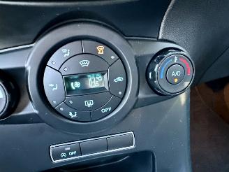 Ford Fiesta 1.0T EcoBoost ST-Line 5drs - nap - navi - clima + cruise - zwarte hemel - pdc - trekh - licht + regensensor picture 19