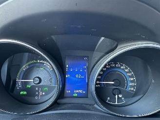 Toyota Auris Touring Sports 1.8 Hybrid 123pk aut Lease pro - pano - nap - front + line + park assist - keyless entry + start - stoelverw picture 22