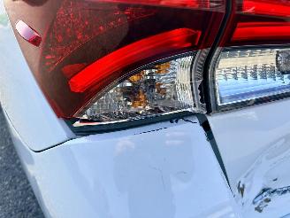 Toyota Auris Touring Sports 1.8 Hybrid 123pk aut Lease pro - pano - nap - front + line + park assist - keyless entry + start - stoelverw picture 97