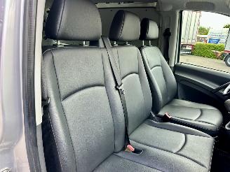 Mercedes Vito Gereserveerd 110 2.2 CDI 95pk 6-bak 320 Functional - nap - airco - 3 pers - leer - elektr pakket - facelift model picture 29