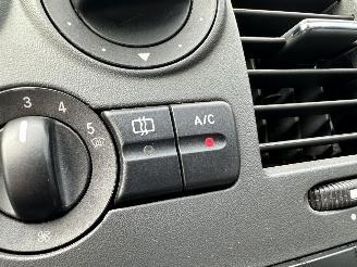 Mercedes Vito Gereserveerd 110 2.2 CDI 95pk 6-bak 320 Functional - nap - airco - 3 pers - leer - elektr pakket - facelift model picture 58
