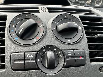 Mercedes Vito Gereserveerd 110 2.2 CDI 95pk 6-bak 320 Functional - nap - airco - 3 pers - leer - elektr pakket - facelift model picture 19