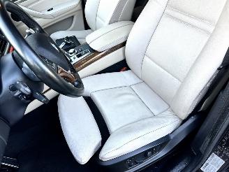 BMW X6 xDrive50i 4.4 TwinTurbo 408pk 8-traps aut + f1 Exe - facelift - hud - 22 inch - softclose - stuurverw - keyless picture 59