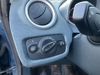 Ford Fiesta 1.25i 82pk Titanium 5drs - 94dkm nap - airco - cruise - licht + regensensor + aut dimmend binnenspiegel - lmv picture 29