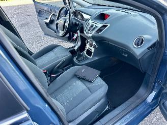 Ford Fiesta 1.25i 82pk Titanium 5drs - 94dkm nap - airco - cruise - licht + regensensor + aut dimmend binnenspiegel - lmv picture 23