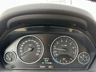 BMW 3-serie Touring 320i 184pk 8-traps aut High Executive - nap - xenon - beige leer - stoelverw - navi - pdc - elektr klep picture 21