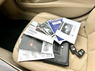BMW 3-serie Touring 320i 184pk 8-traps aut High Executive - nap - xenon - beige leer - stoelverw - navi - pdc - elektr klep picture 22