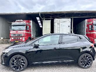 Auto incidentate Renault Clio 1.6 E-Tech Full Hybrid 145 esprit Alpine 2025/1