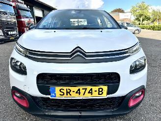 Citroën C3 1.2 PureTech 82pk ELLE - nap - navi - pdc - line assist - lmv - carplay - clima - cruise - grijs dak picture 3