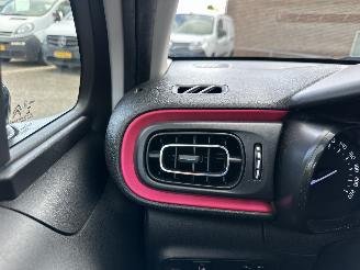 Citroën C3 1.2 PureTech 82pk ELLE - nap - navi - pdc - line assist - lmv - carplay - clima - cruise - grijs dak picture 47