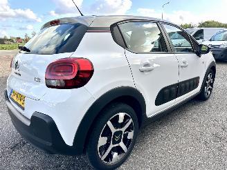 Citroën C3 1.2 PureTech 82pk ELLE - nap - navi - pdc - line assist - lmv - carplay - clima - cruise - grijs dak picture 5
