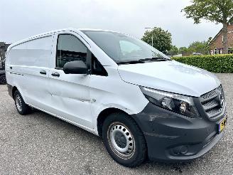 Mercedes Vito Gereserveerd 116 CDI 163pk 9-traps aut + f1 Extra Lang L3 3pers - navi - camera - stoelverw - pdc v+a - airco - cruise picture 4