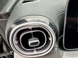 Mercedes C-klasse gereserveerd 200 218pk 9-traps aut + f1 AMG Launch Ed - pano - nap - 360cam - head up - sfeerverl - burmester - carbon - trekh picture 39