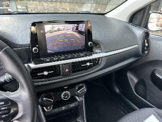 Kia Picanto 1.0 DPi 67pk DynamicLine 5drs - nap - camera - front assist - airco - cruise - carplay - lmv - lichtsensor picture 31
