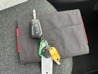 Citroën C1 1.0 VTi 72pk Millenium 5drs - 77dkm nap - carplay - airco - cruise - privacy glass - aux - usb - scherm picture 39